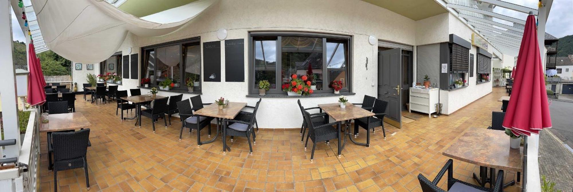 Hotel Zur Mosel Minheim Esterno foto